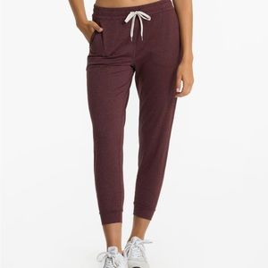 Vuori Performance Jogger Size Small Ruby Heather
